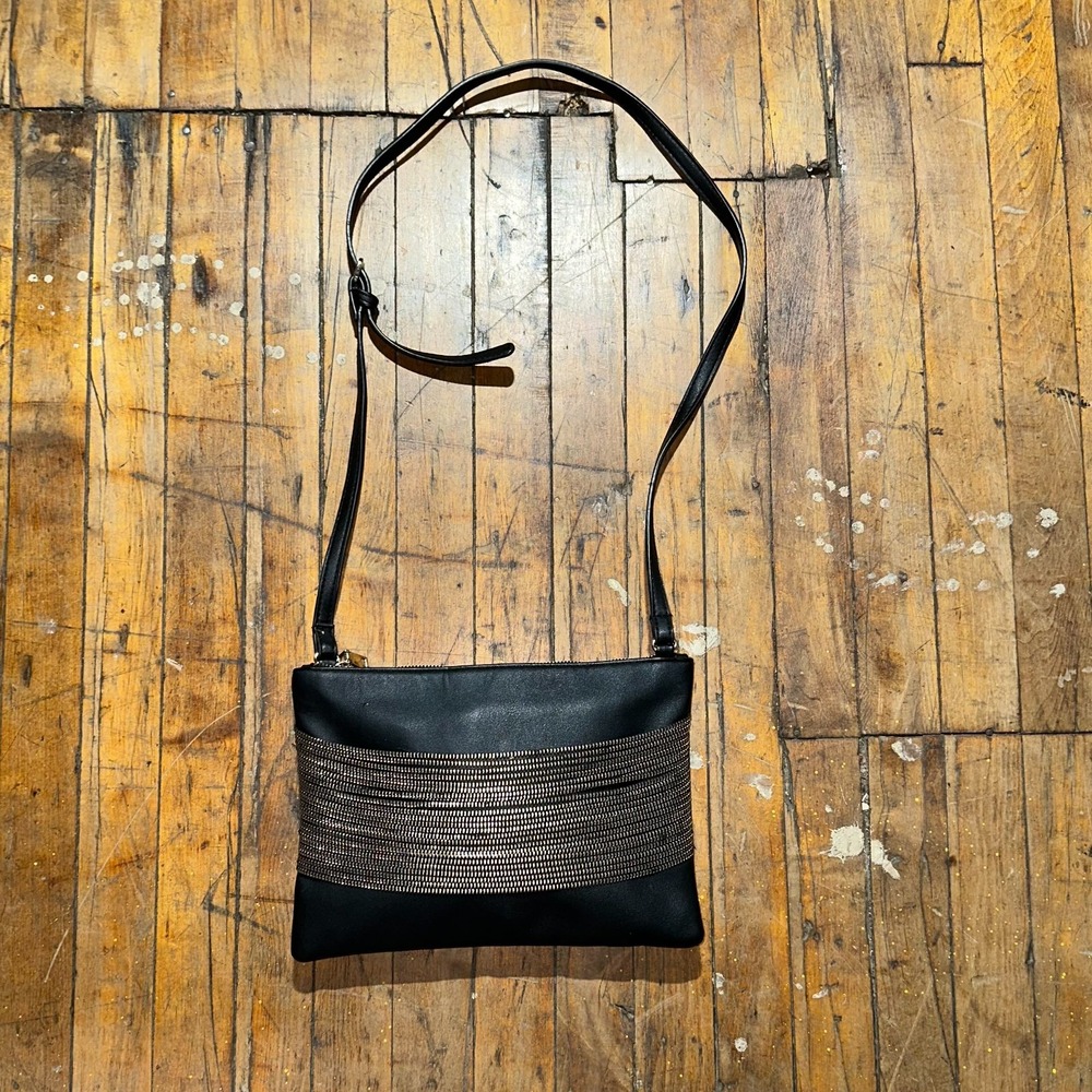 Sondra Roberts Shoulder Bag Black Faux Leather Adjustable Straps Zip Top